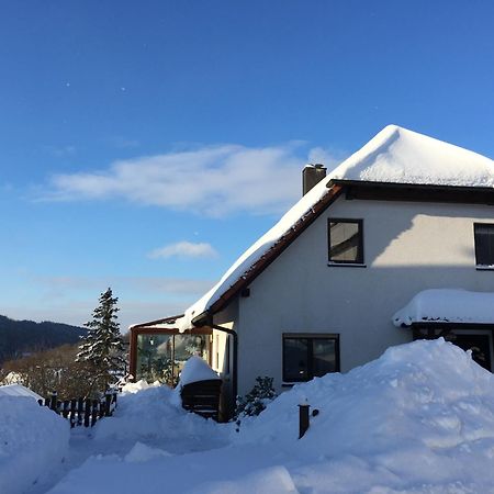 Ferienwohnung Rennsteigblick Suhl Luaran gambar