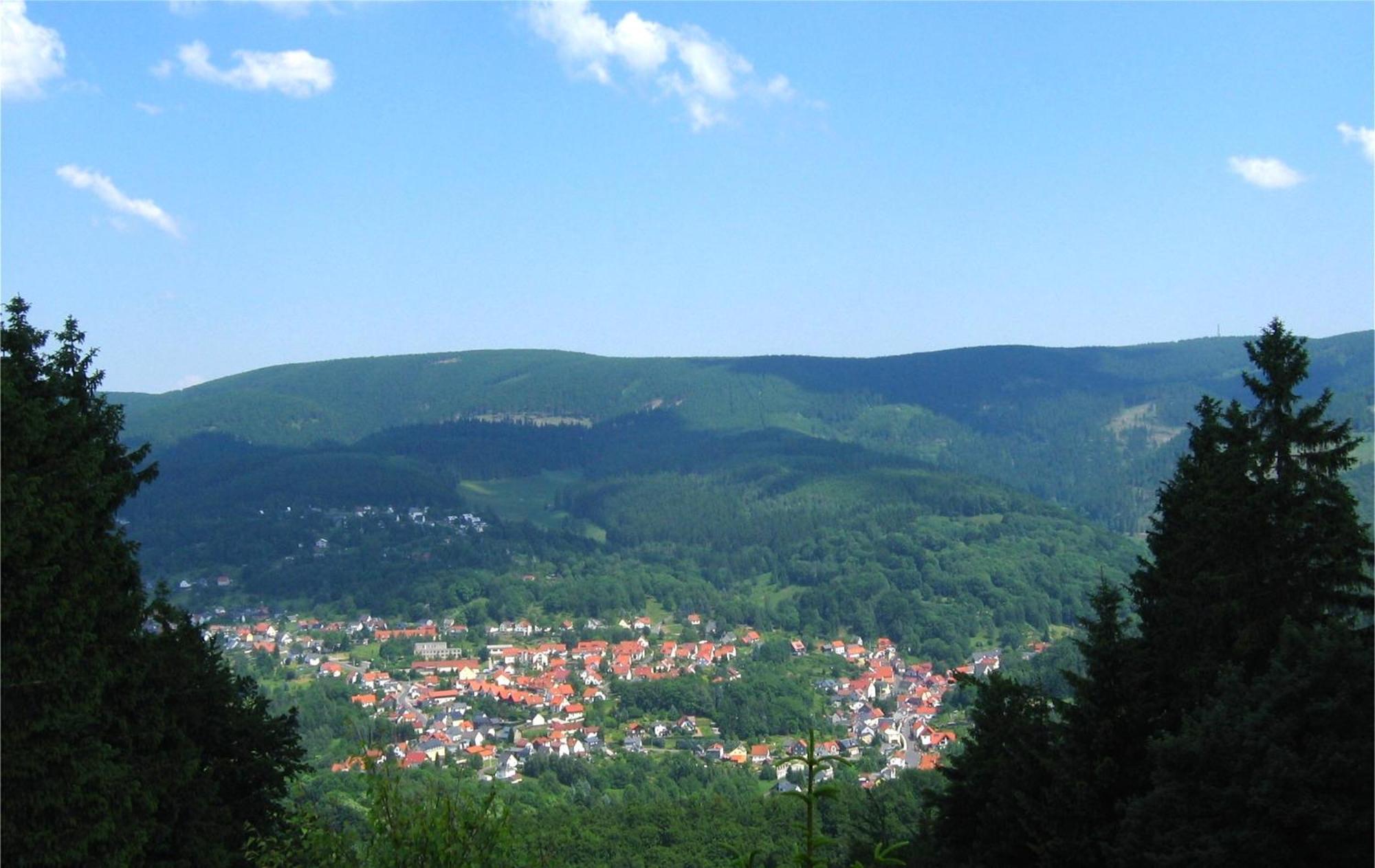 Ferienwohnung Rennsteigblick Suhl Luaran gambar