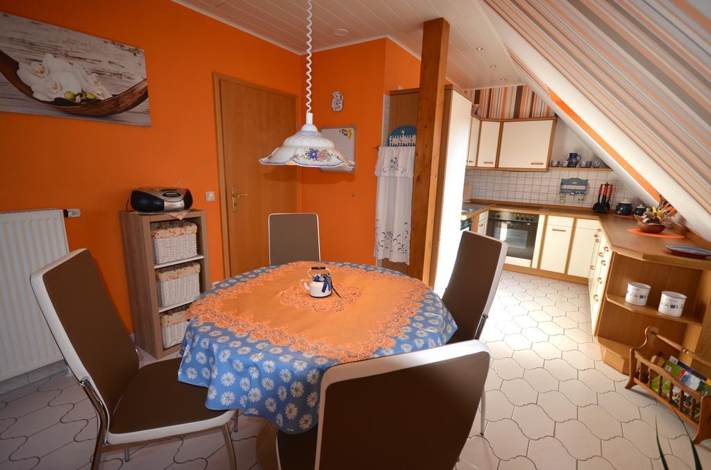 Ferienwohnung Rennsteigblick Suhl Luaran gambar